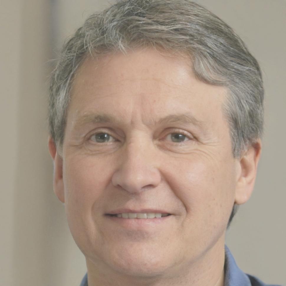 Portrait de Marc, analyste financier